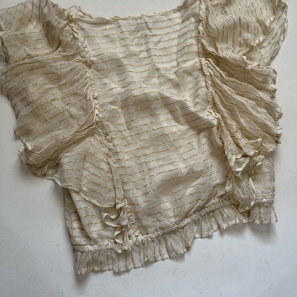 Amuse Society  Cream & Gold Ruffle Cop-top size Medium - Picture 5 of 5
